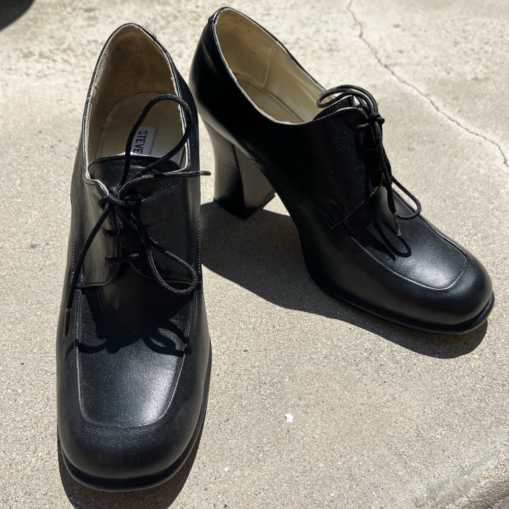 Steve Madden womens size 8 heeled leather loafer mules